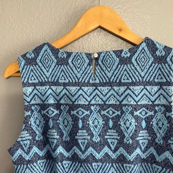 J. McLaughlin Tania Sleeveless Crew Neck Blue Jacquard Medium Blue color T37 - Picture 5 of 9